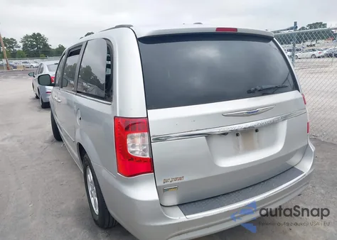 2012 Chrysler Town & Country Touring z USA, uszkodzony, nr VIN 2C4RC1BG5CR306913